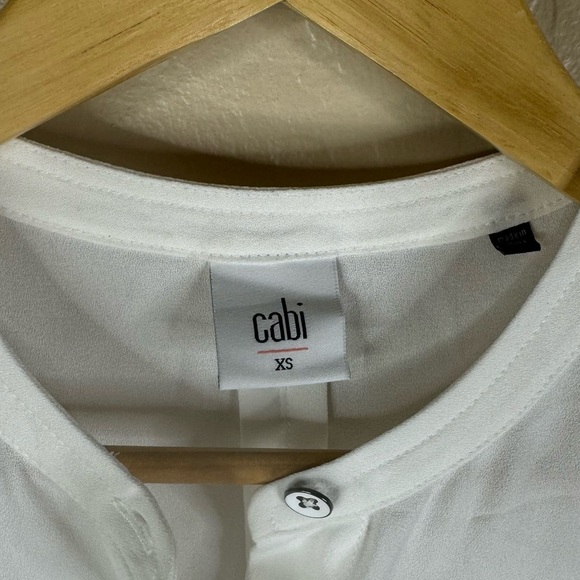 Cabi White Float Button-Up Blouse 5521 - Picture 5 of 7